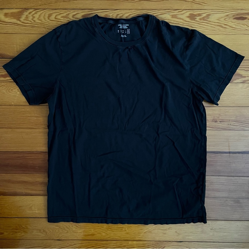 URBAN OUTFITTERS Standard T-Shirt